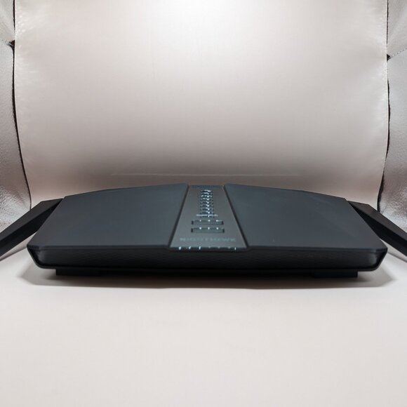 NETGEAR - Nighthawk AX3000 Wi-Fi 6 Router, 3Gbps - Picture 2 of 6